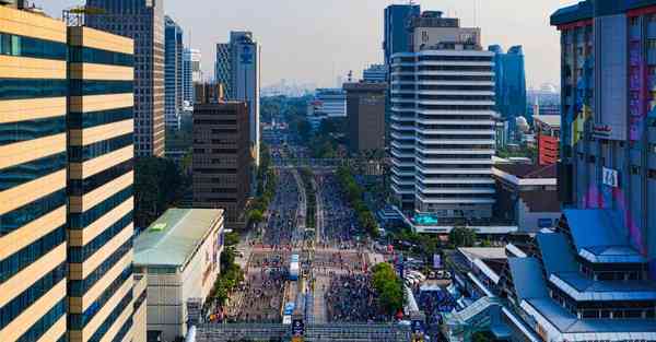 2019年7月5号未时出生的女孩起什么名字好听，五行是什么？